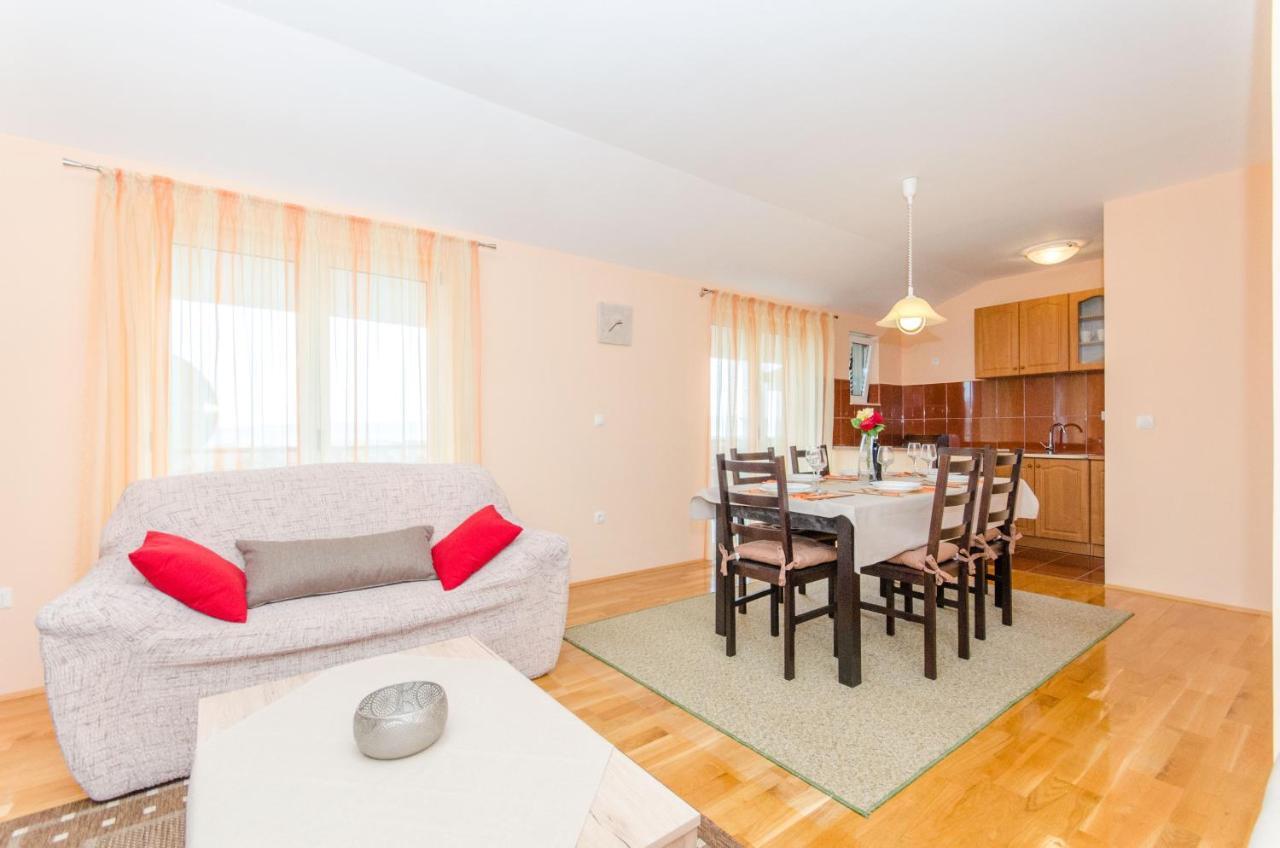Apartman Ivan Kaštela Buitenkant foto